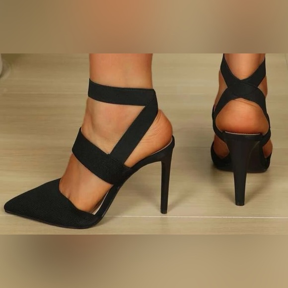 Elegant and sexy black heels. New. Never worn. Size 9.5 - Picture 3 of 3